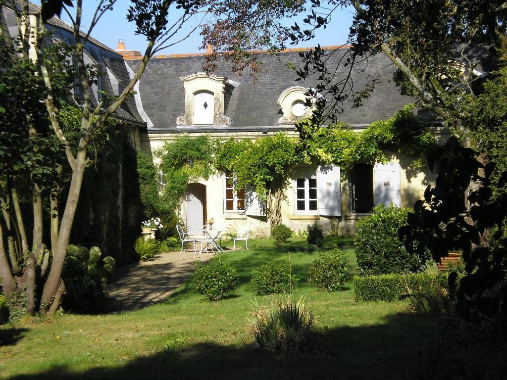Manoir De Boisairault Bed & Breakfast Le Coudray-Macouard Екстериор снимка