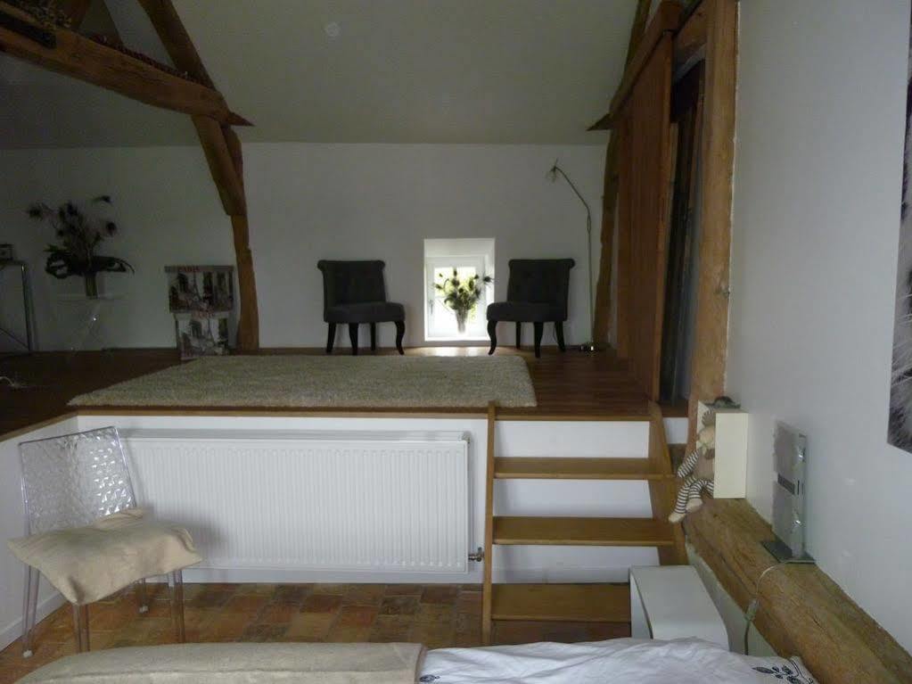 Manoir De Boisairault Bed & Breakfast Le Coudray-Macouard Екстериор снимка